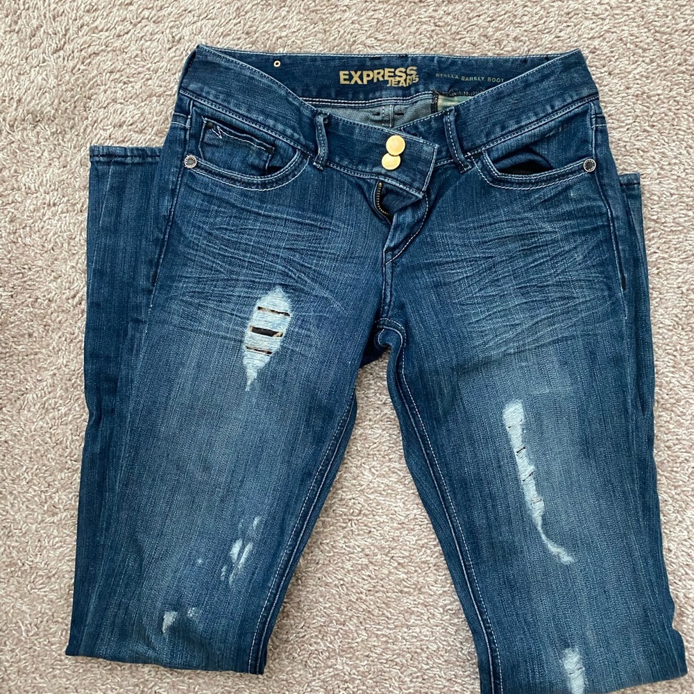 Express jeans with distress